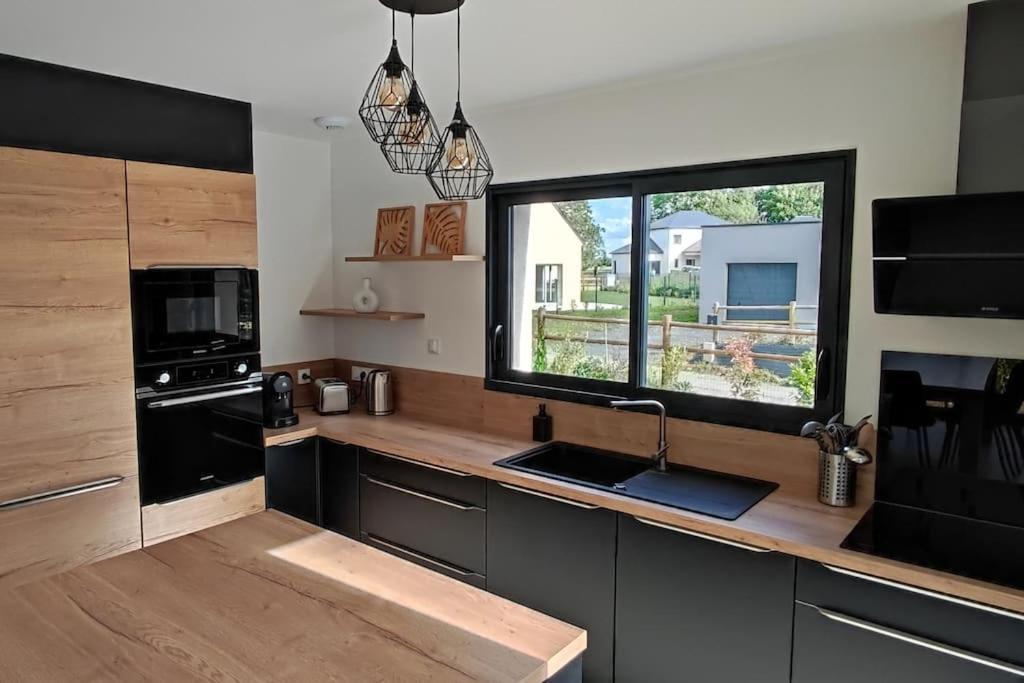 Maison Neuve Avec Piscine Chauffee De Mai A Septembre A 6 Minutes De La Holiday home *